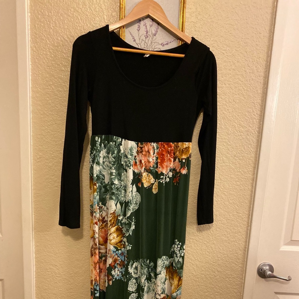 Pinkblush maternity maxi dress